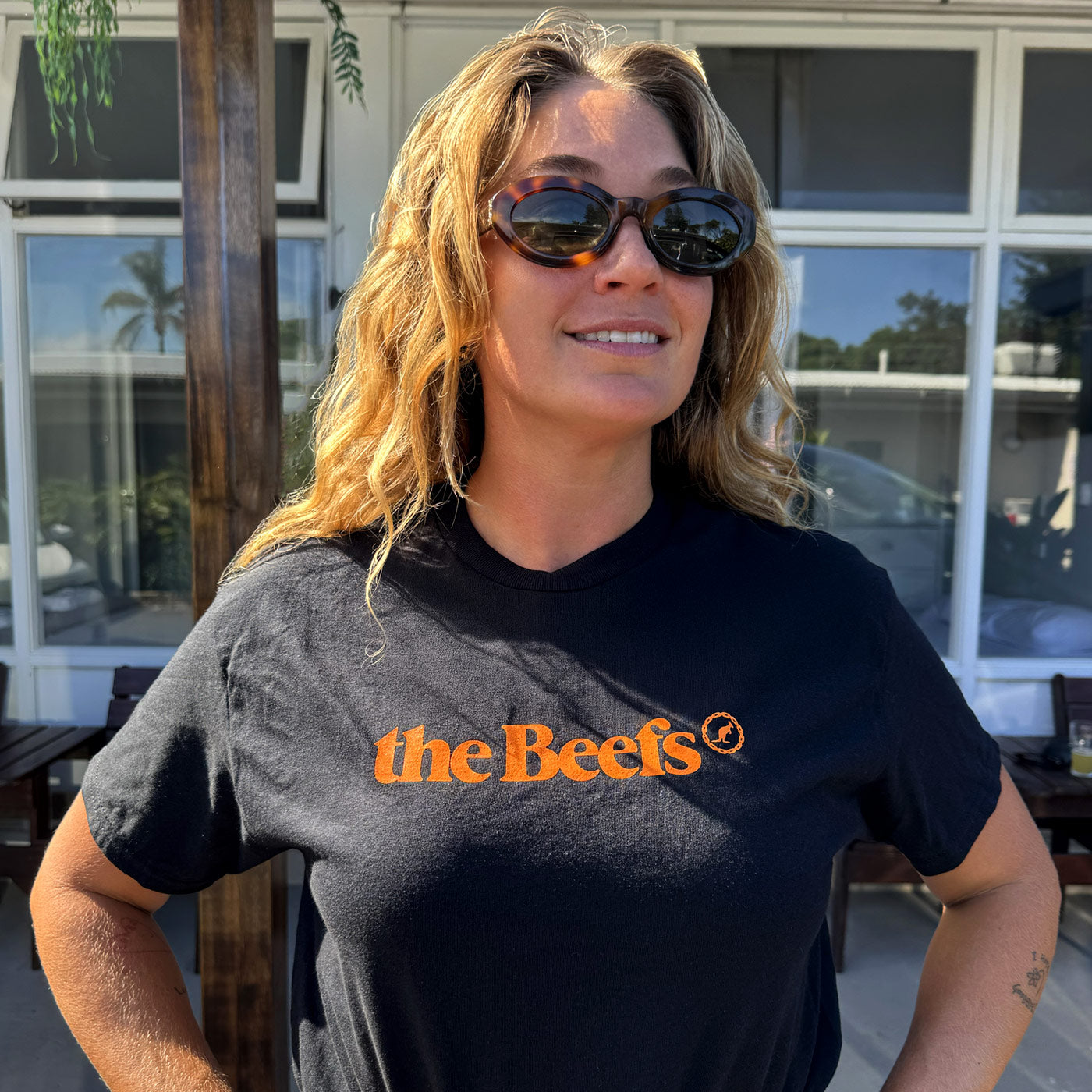 Basic Beef Black tee