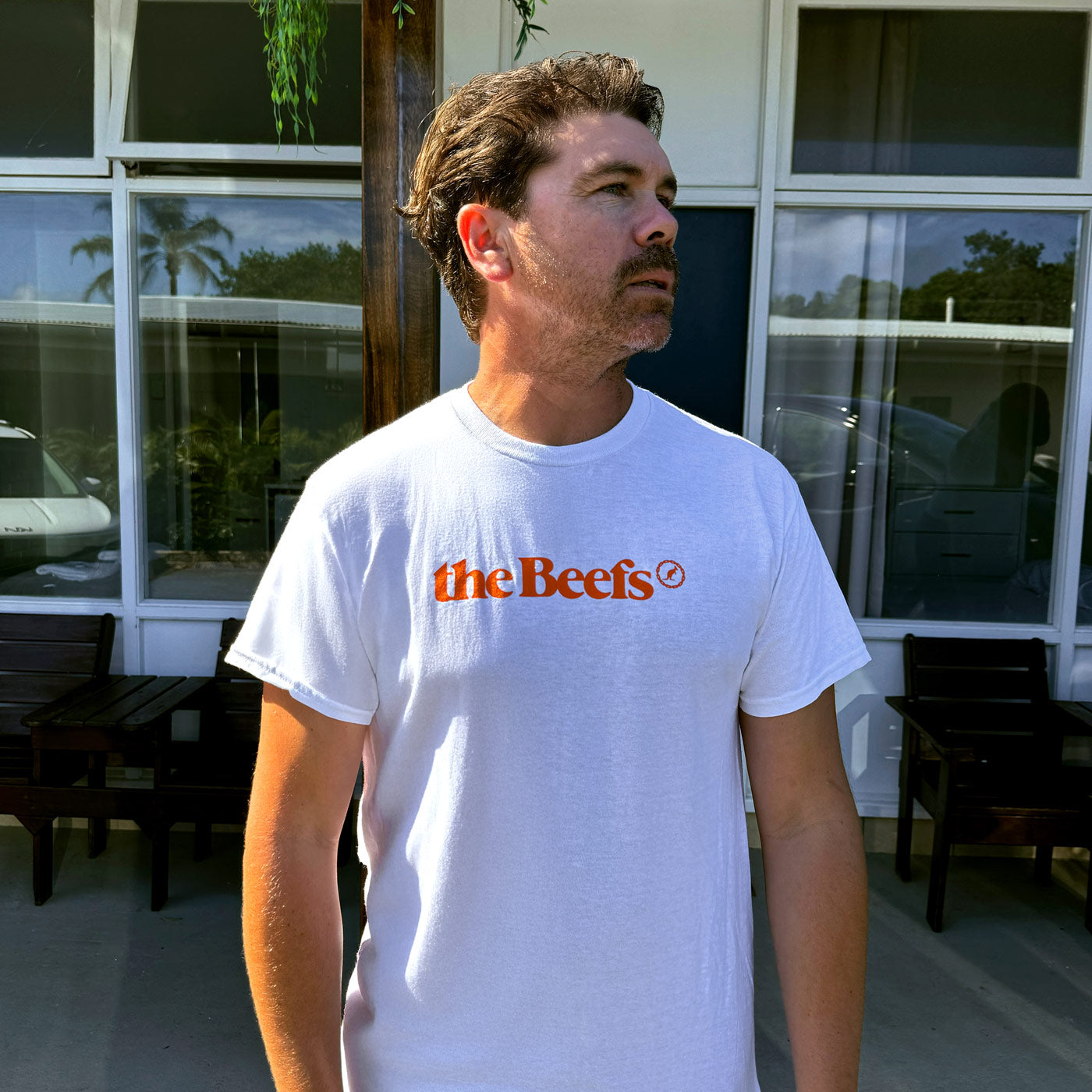 Basic Beef White tee